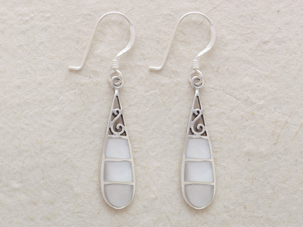 Thin Oval Etched Earrings